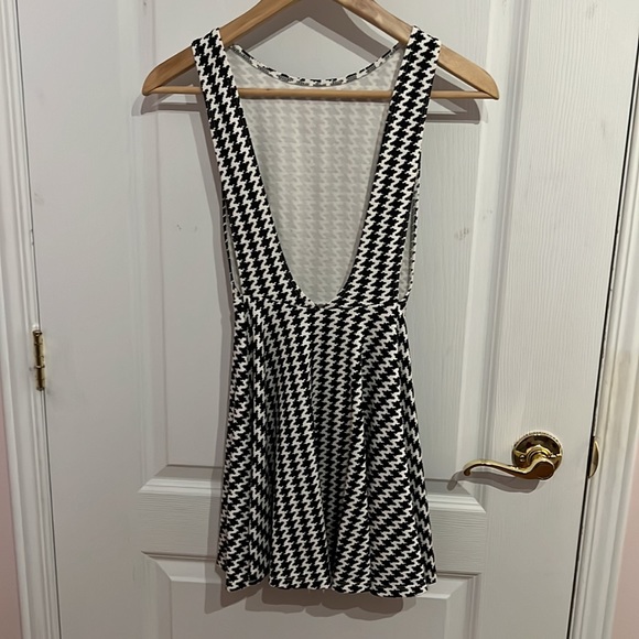 American Apparel skater dress - Picture 3 of 3